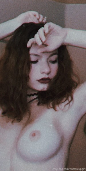 Buttercupgirl Photo #79