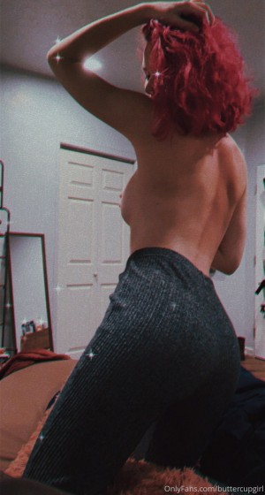 Buttercupgirl Photo #121