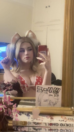 Eeveecosplays Photo #86