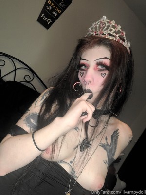 Lilvampydoll Photo #167
