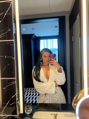 Mulan Hernandez Photo #72