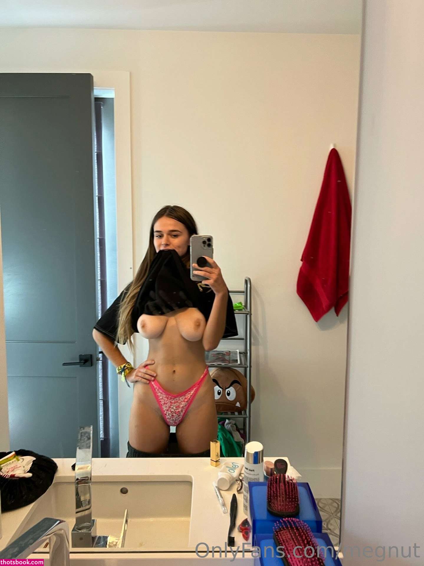 Megan Guthrie Photo #1479