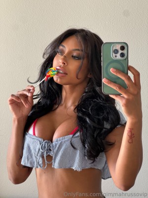 Qimmah Russo Photo #597