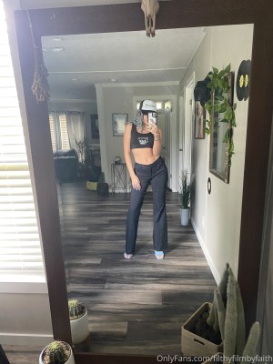 Faith Irving Photo #9