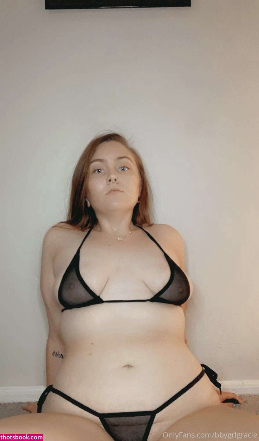 Graciesquirts Photo #16