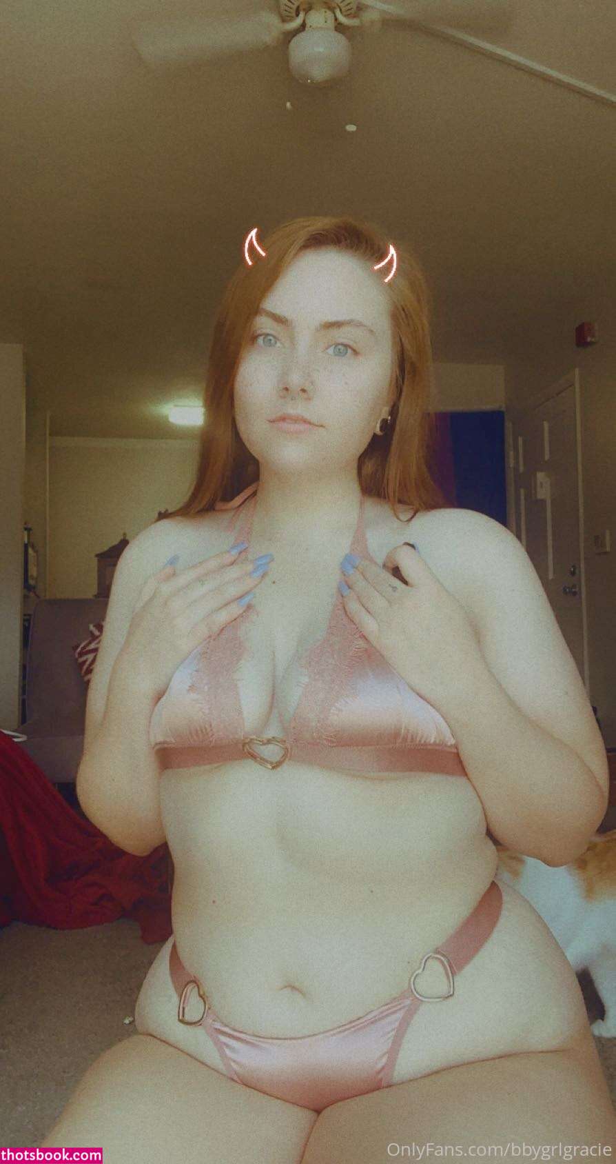 Graciesquirts Photo #29