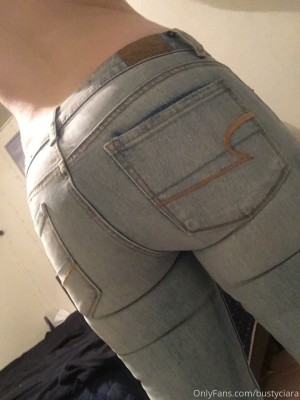 Bustyciara Photo #22