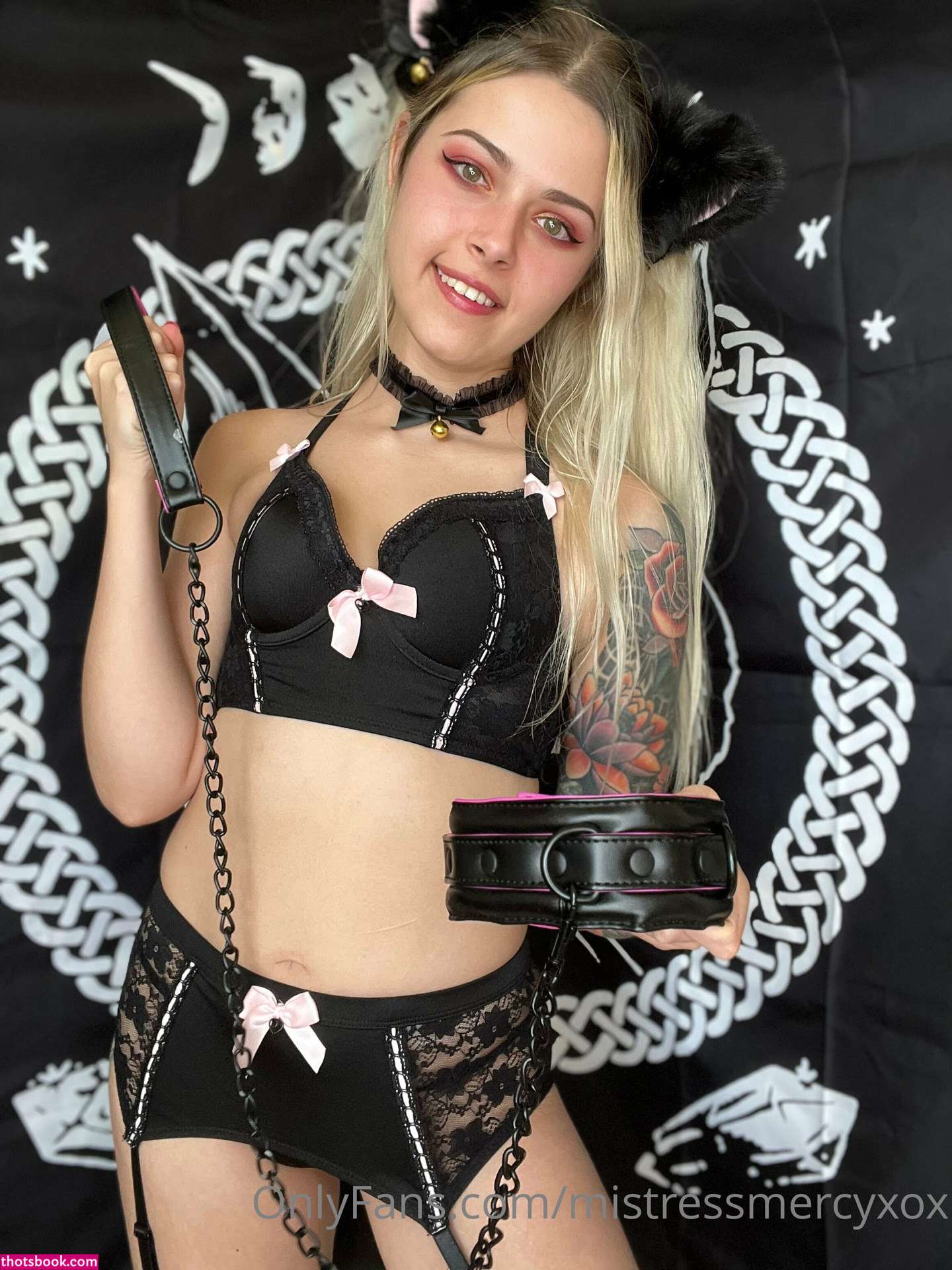 mistressmercyxox Photo #58