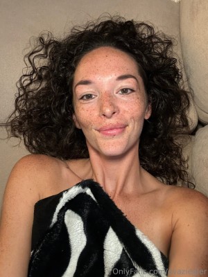 Eva Ziegler Photo #21