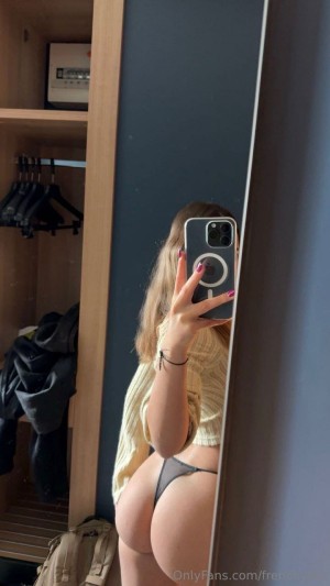 Frenchyleti Photo #17