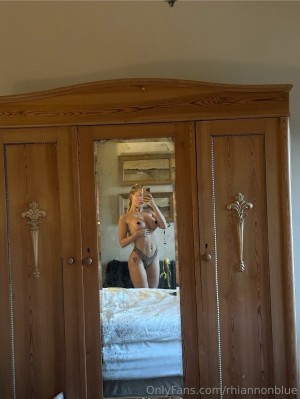 Rhiannon Blue Photo #754