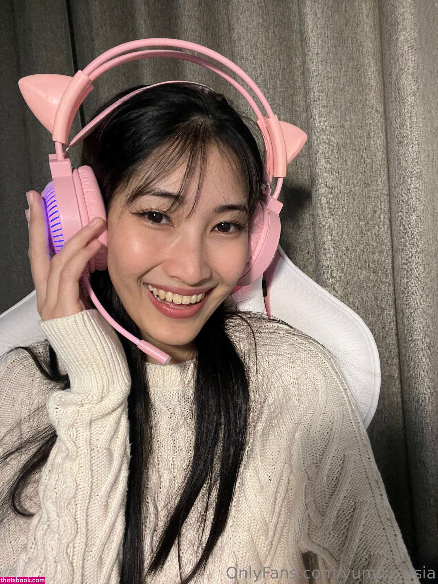 Yumiko Izumi Photo #17