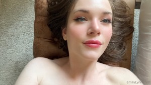 Emily Lynne Photo #481