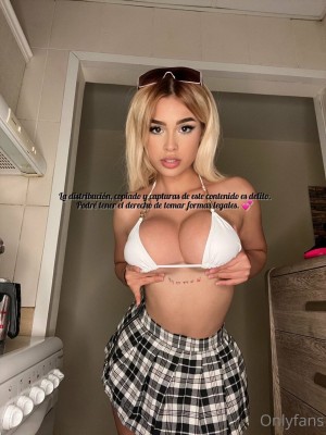 Maria Julissa Photo #59