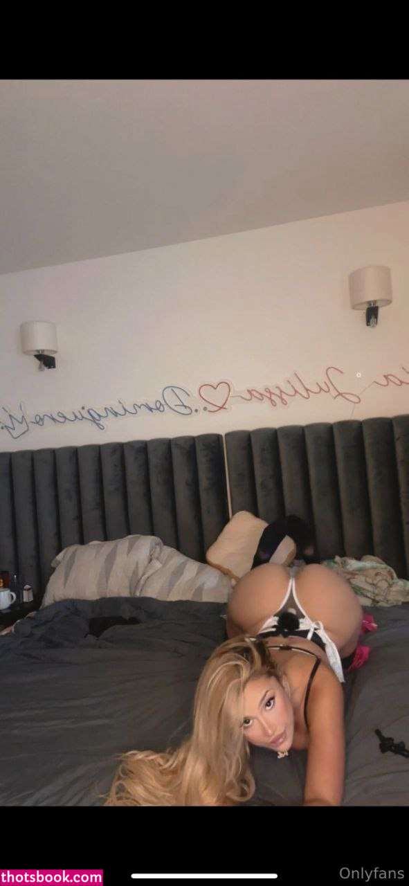 Maria Julissa Photo #76