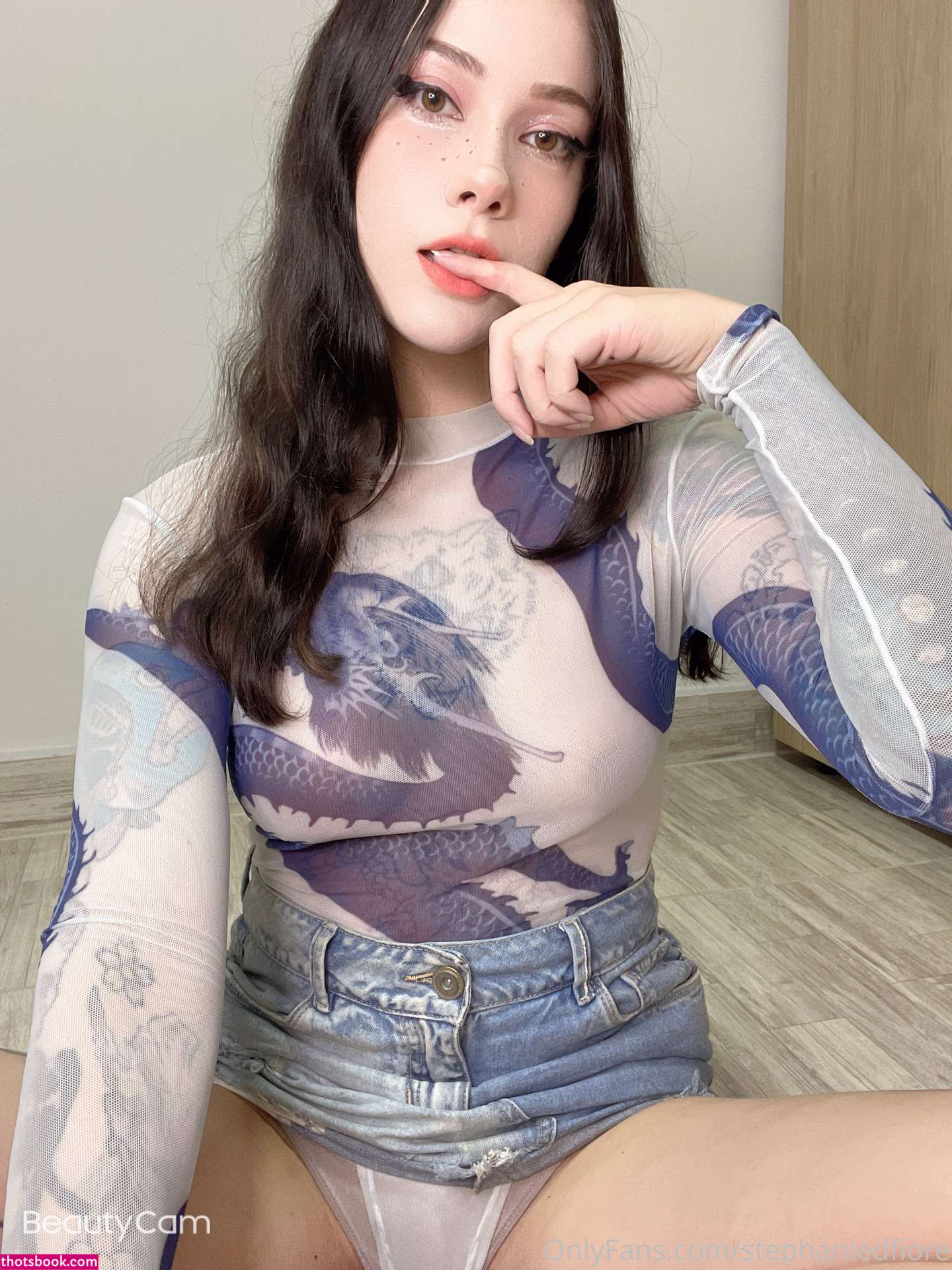 Laura Maya Photo #65