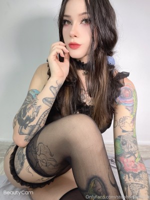 Laura Maya Photo #144