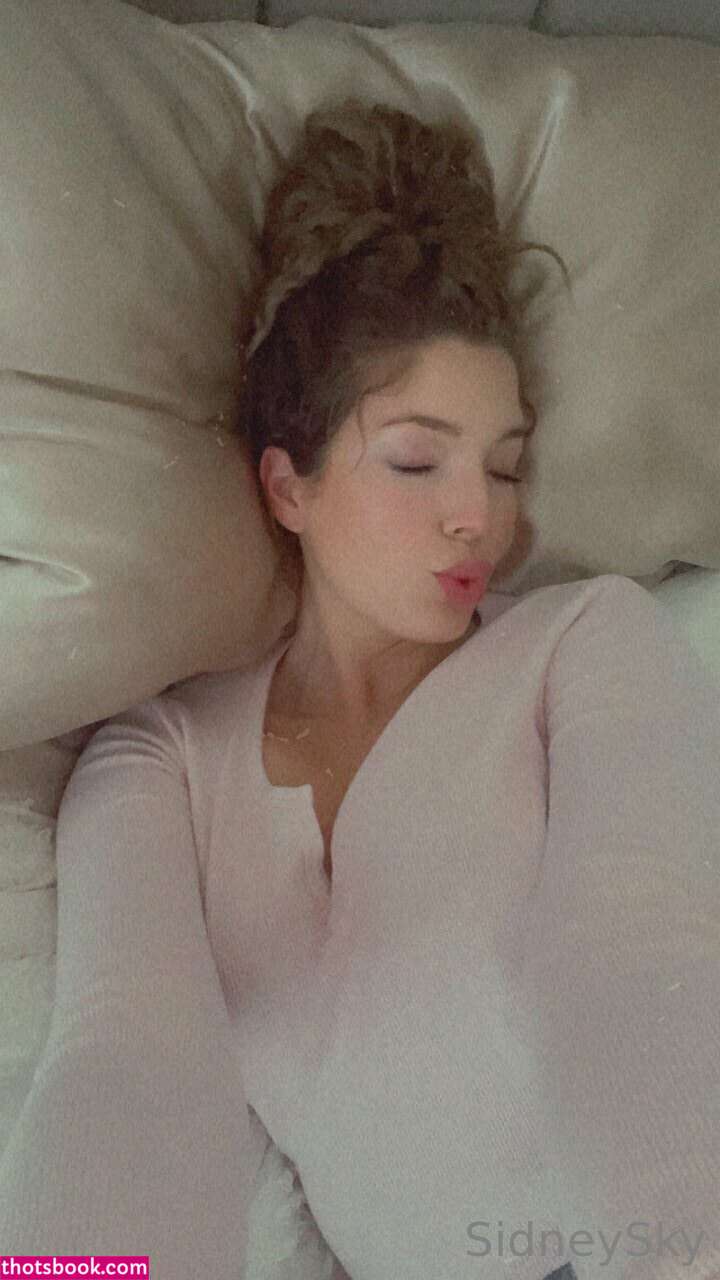 Sidney Sky Photo #10