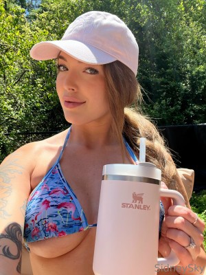 Sidney Sky Photo #38