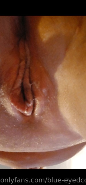 Blue eyedcowgirl Photo #2