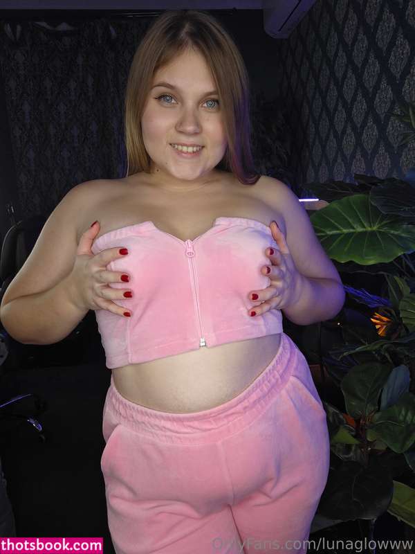 lunaauraaa Photo #20