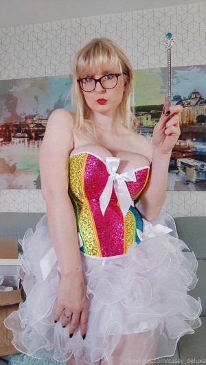 Casey Deluxe Photo #101