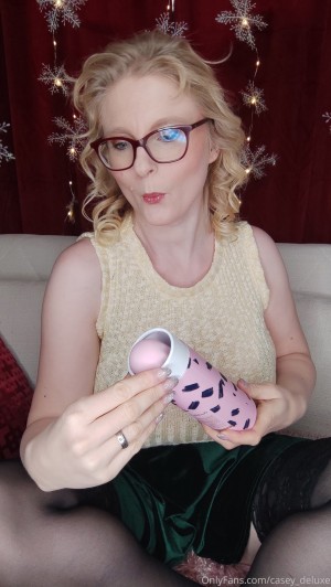 Casey Deluxe Photo #110