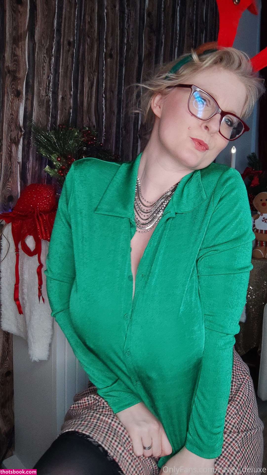 Casey Deluxe Photo #156