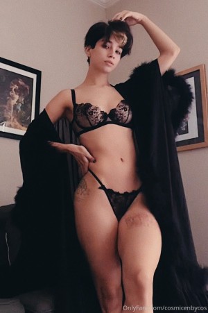 Cosmicyoungster Photo #129