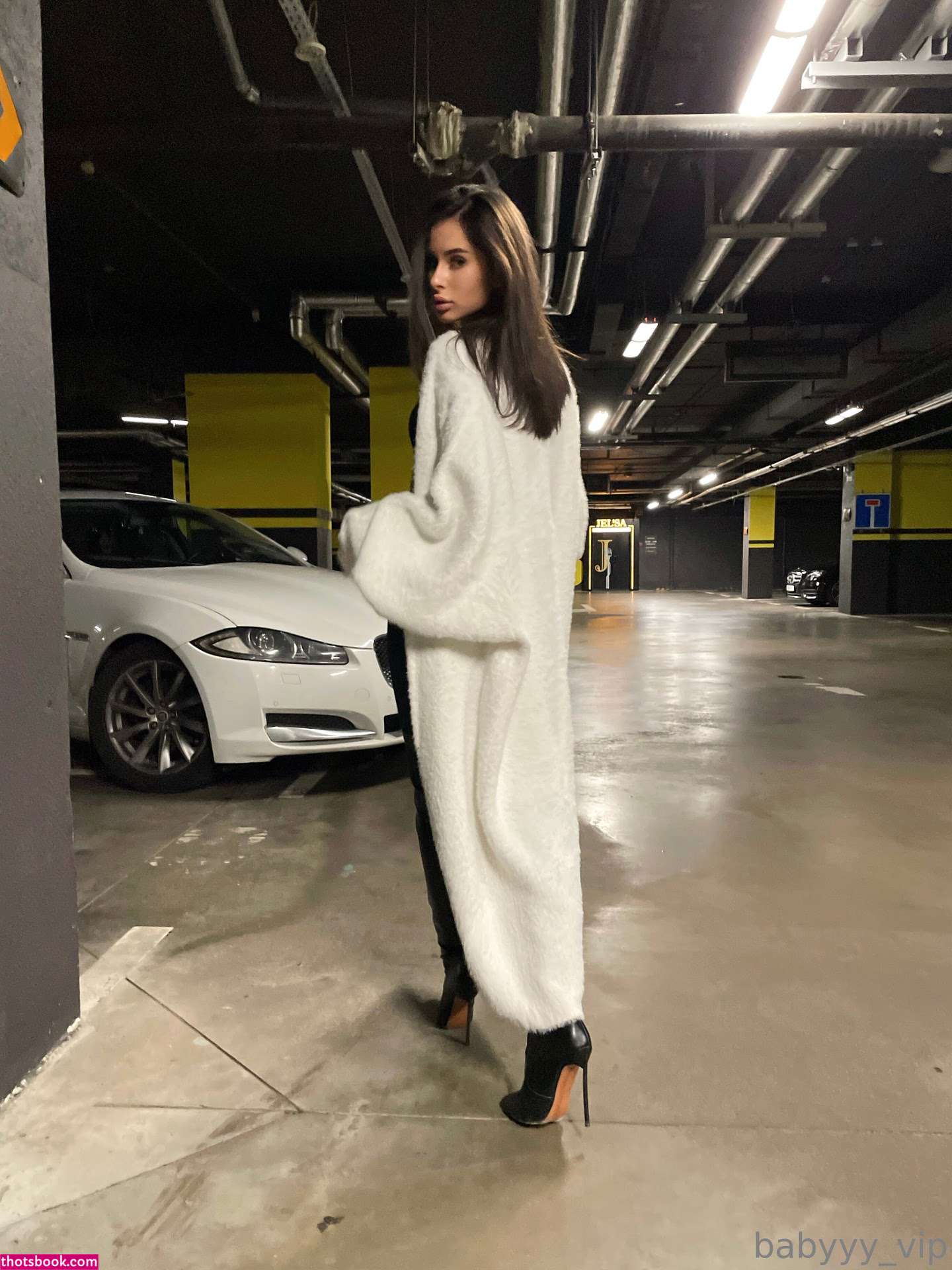 Viktoria Si Photo #88