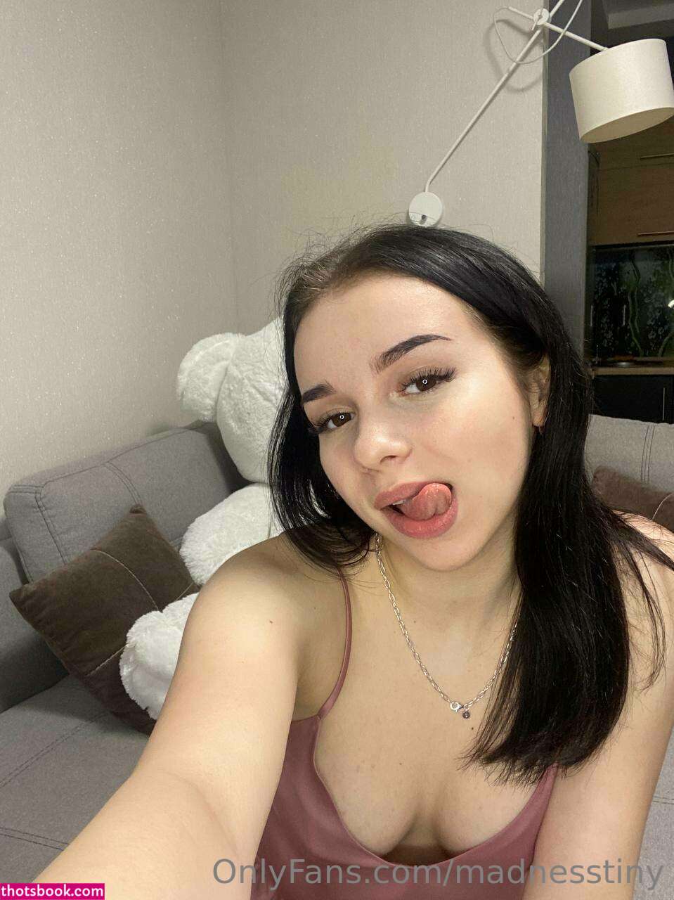 madnesstiny Photo #6