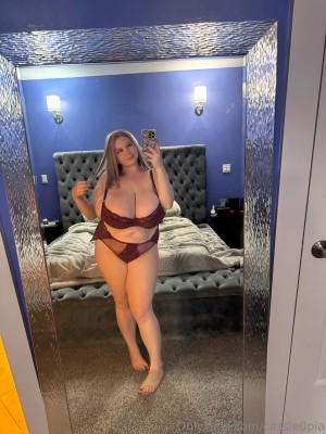 Cassie0pia Photo #337