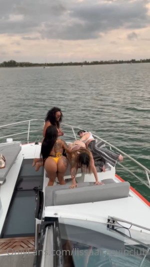 Lissa Aires Photo #272