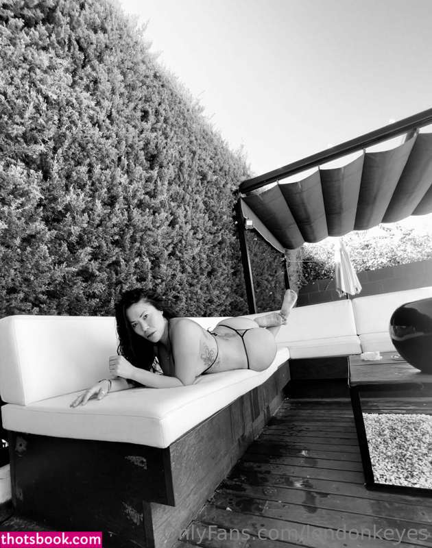 Londonkeyes Photo #5