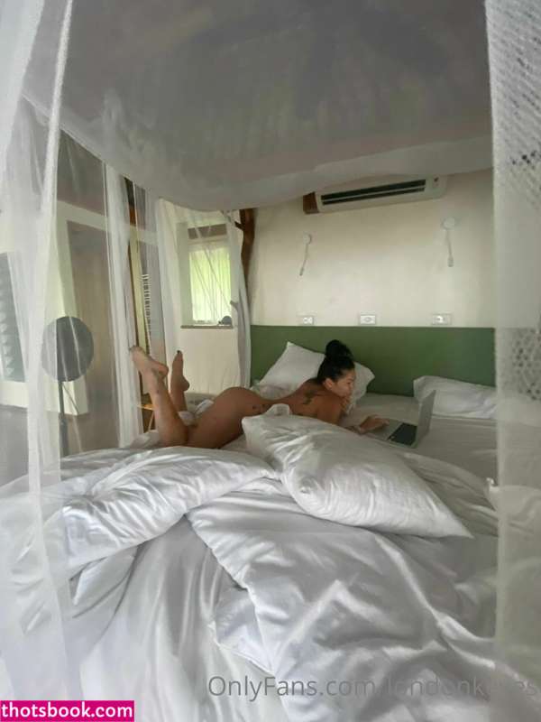 Londonkeyes Photo #12