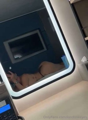 Londonkeyes Photo #32