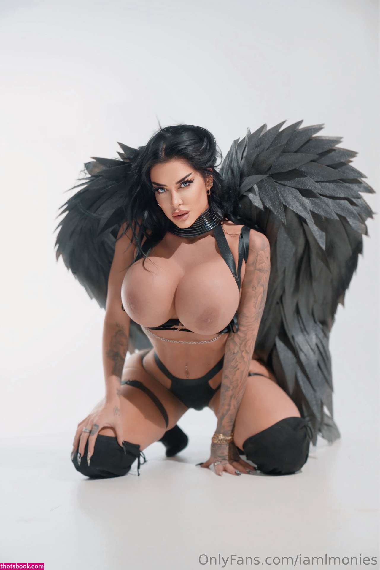 Lindi Nunziato Photo #265