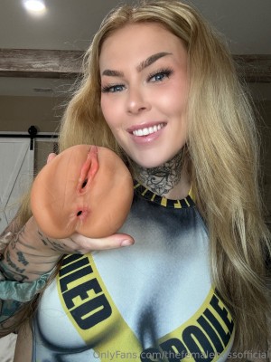 Thefemalebossofficial Photo #283