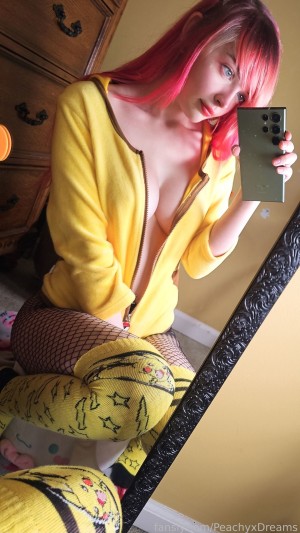 Peachyxdreams Photo #59