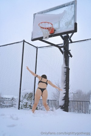 Bigtittygothegg Photo #1100