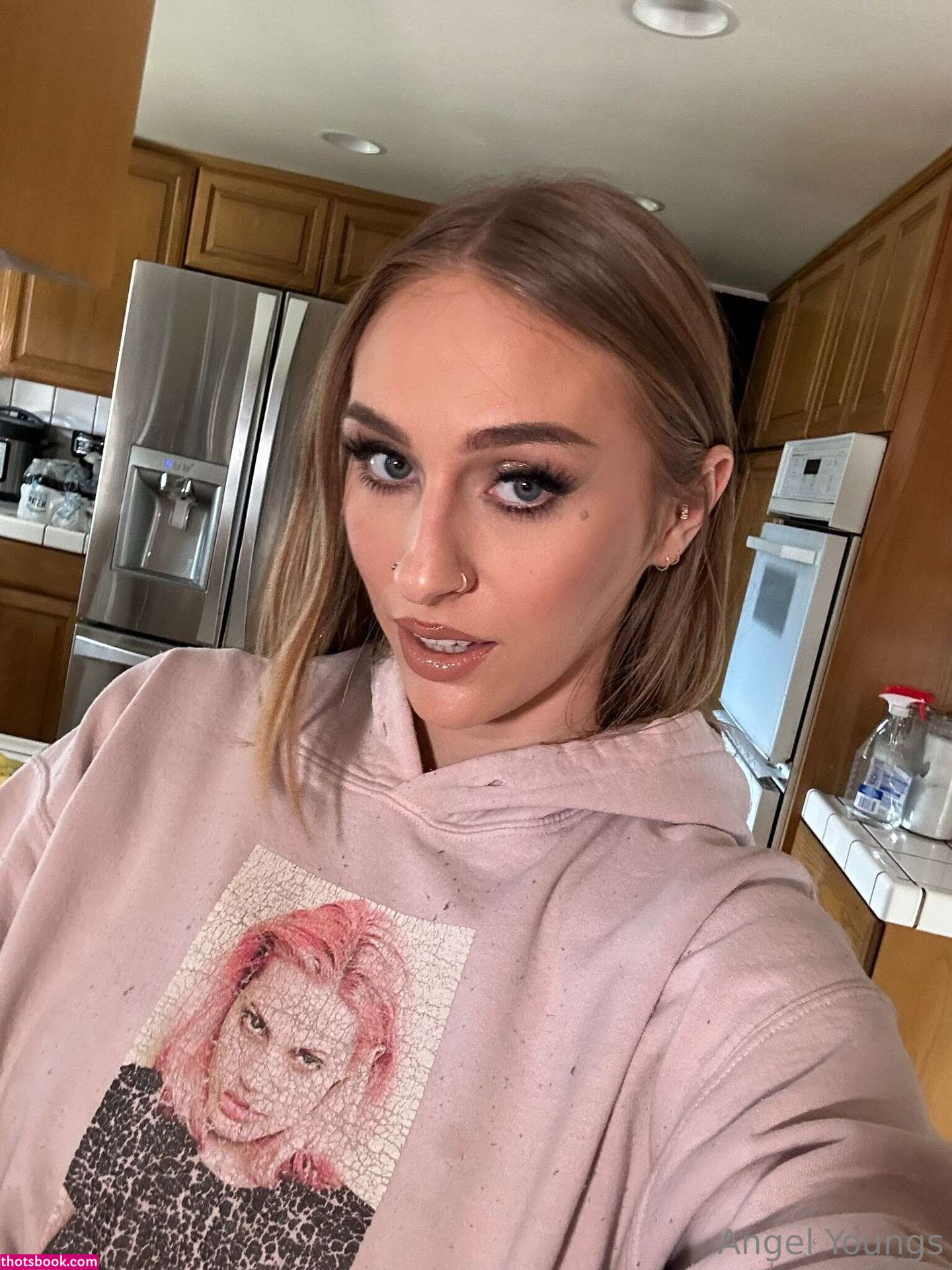angelyoungsxxx Photo #390