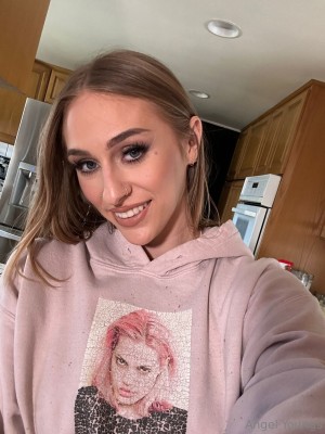 angelyoungsxxx Photo #387