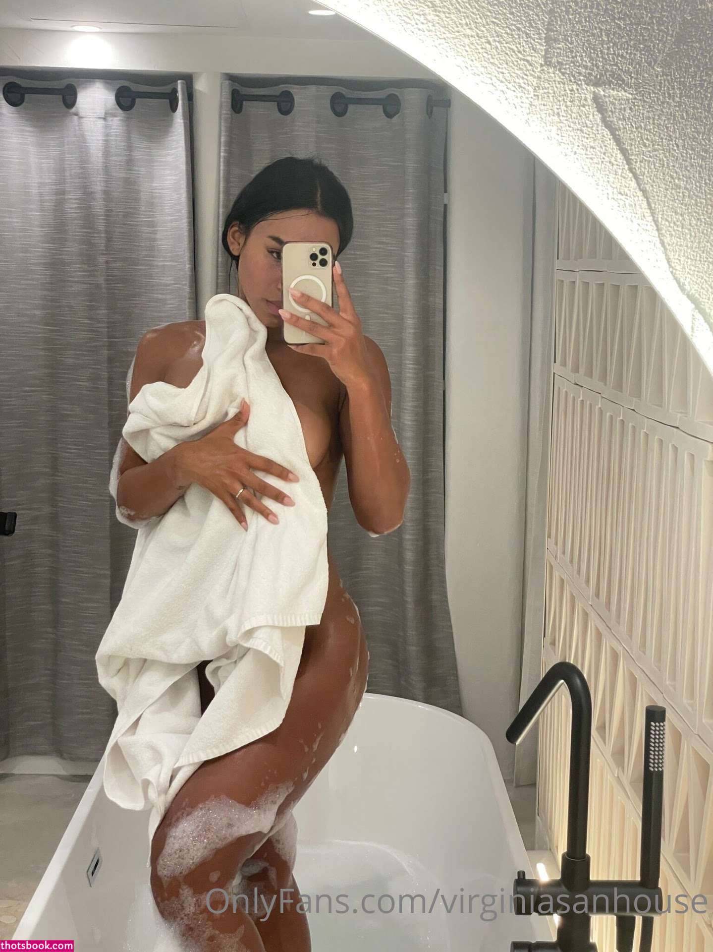 Virginia Sanhouse Photo #167