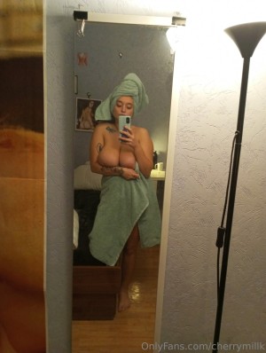 Cherry Millk Photo #103