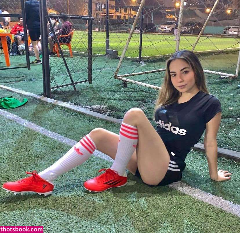 Nair Aliaga Photo #2