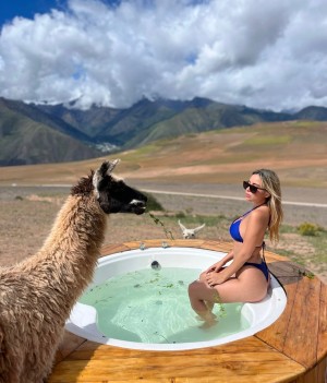 Nair Aliaga Photo #24