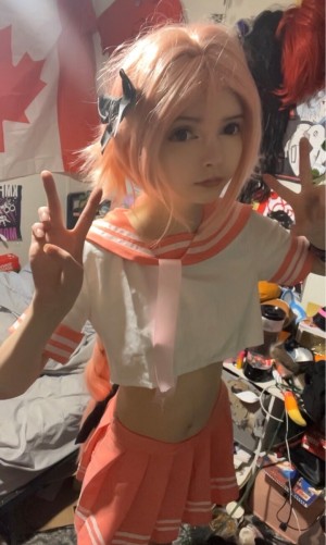 sniffmittens Photo #6