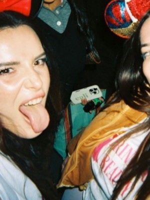 Bella Thorne Photo #371