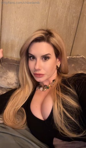 Chloe Lamb Photo #251