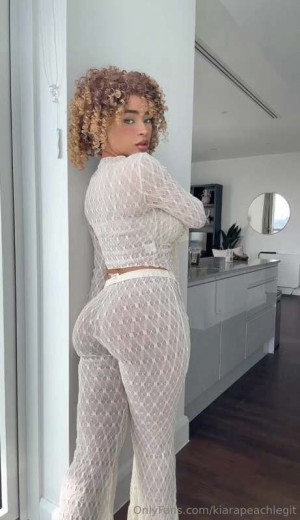 Lela Sohna Photo #280